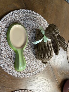 Le Creuset Green and Cream Ceramic Spoon Rest